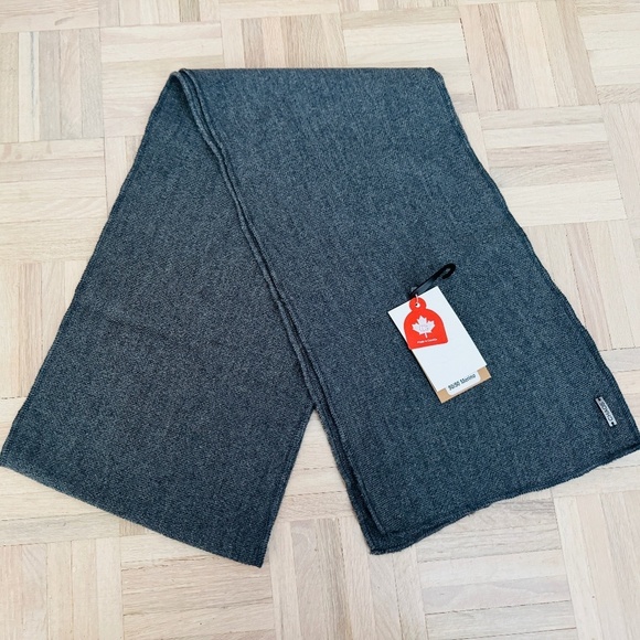 Chaos Other - Chaos - Merino Wool Scarf, Gray, Brand New with Tags, Made in Canada